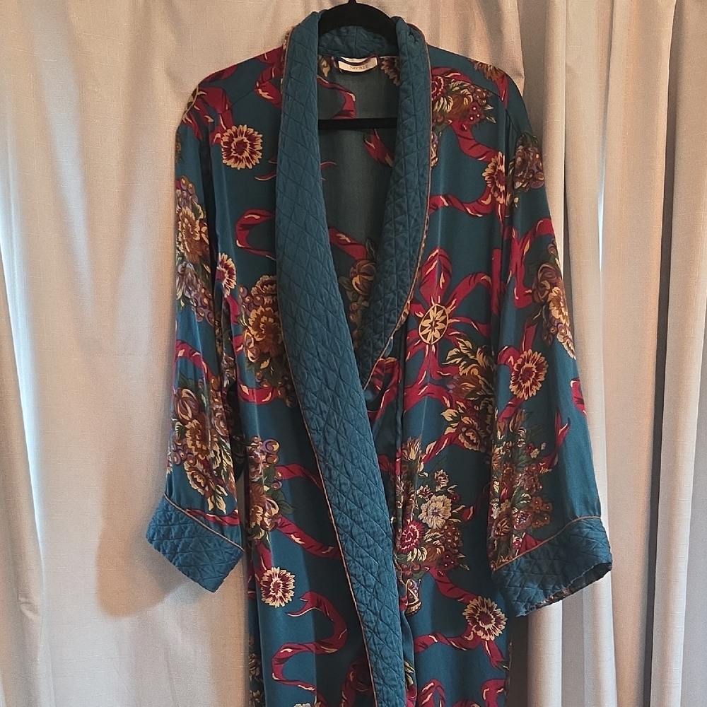 Victoria's Secret Teal and Red Floral Robe
